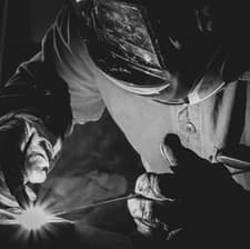 Photographie de mariage en noir et blanc
